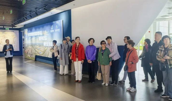 银发聚力谋发展 实地调研促提升 ——市南区老科技工作者协会赴董家口经济区调研